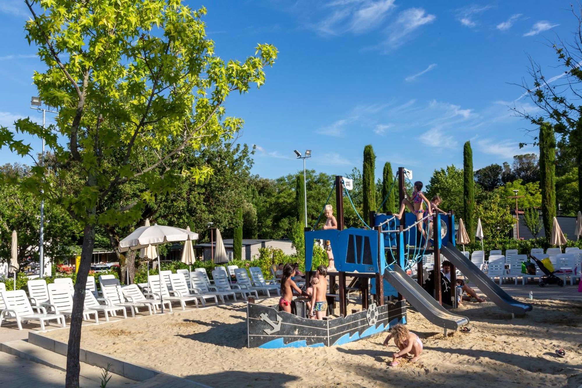 Villa Norcenni Aparthotel 필리네발다르노 외부 사진
