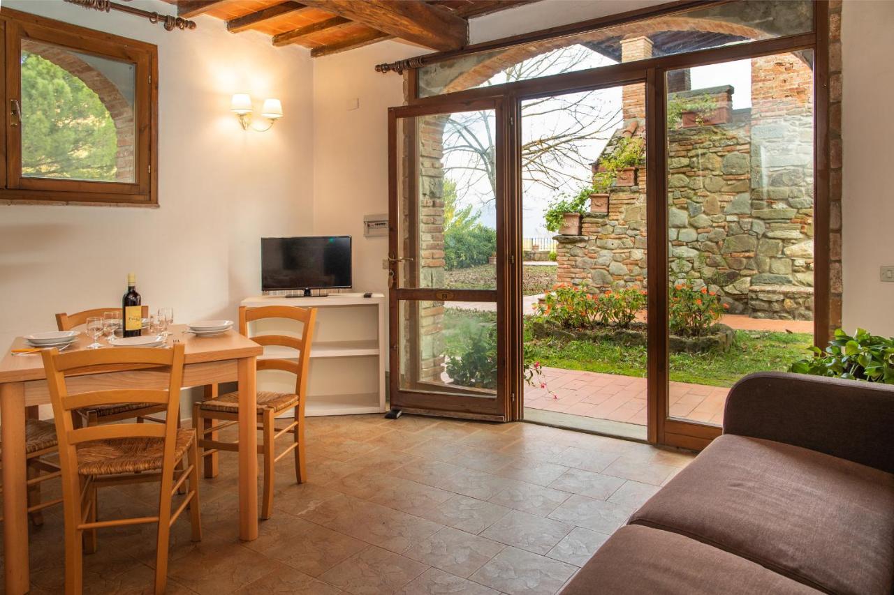 Villa Norcenni Aparthotel 필리네발다르노 외부 사진
